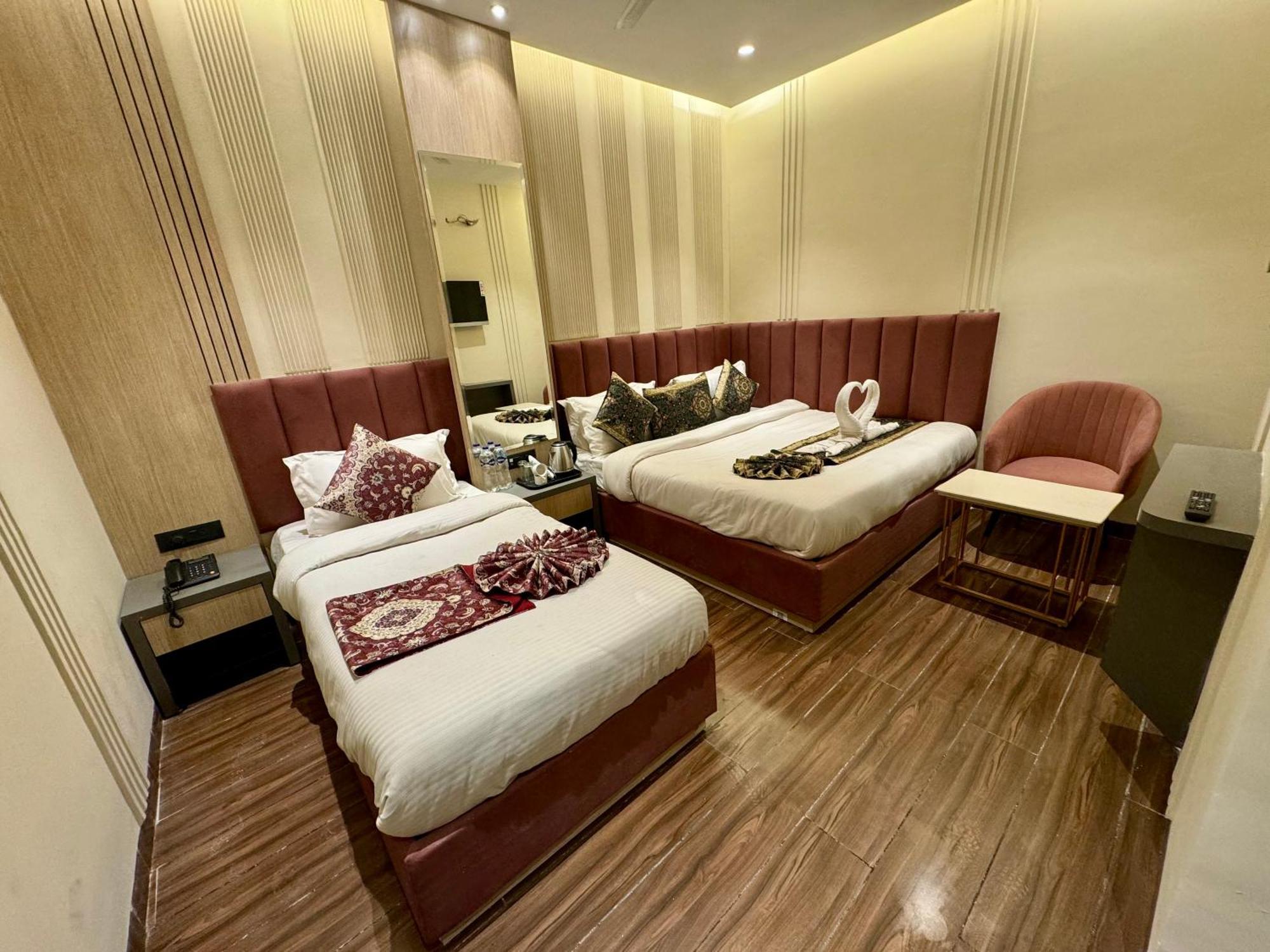 Hotel 51 Amritsar Exterior foto